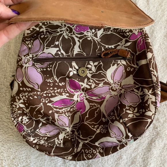 Backpack - Picture 7 of 8